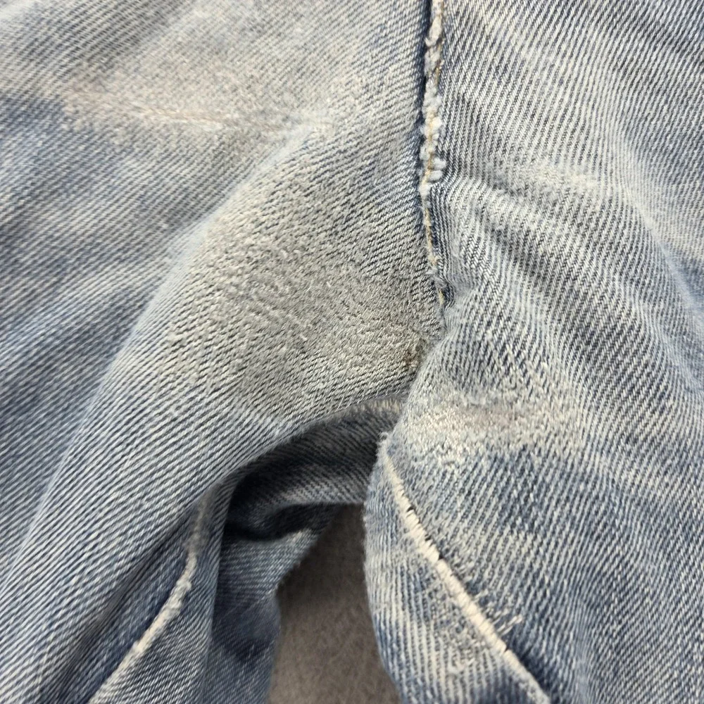 Vintage Levis Engineered Jeans Mens 32x32 Blue Twisted Flap Pockets Medium Wash